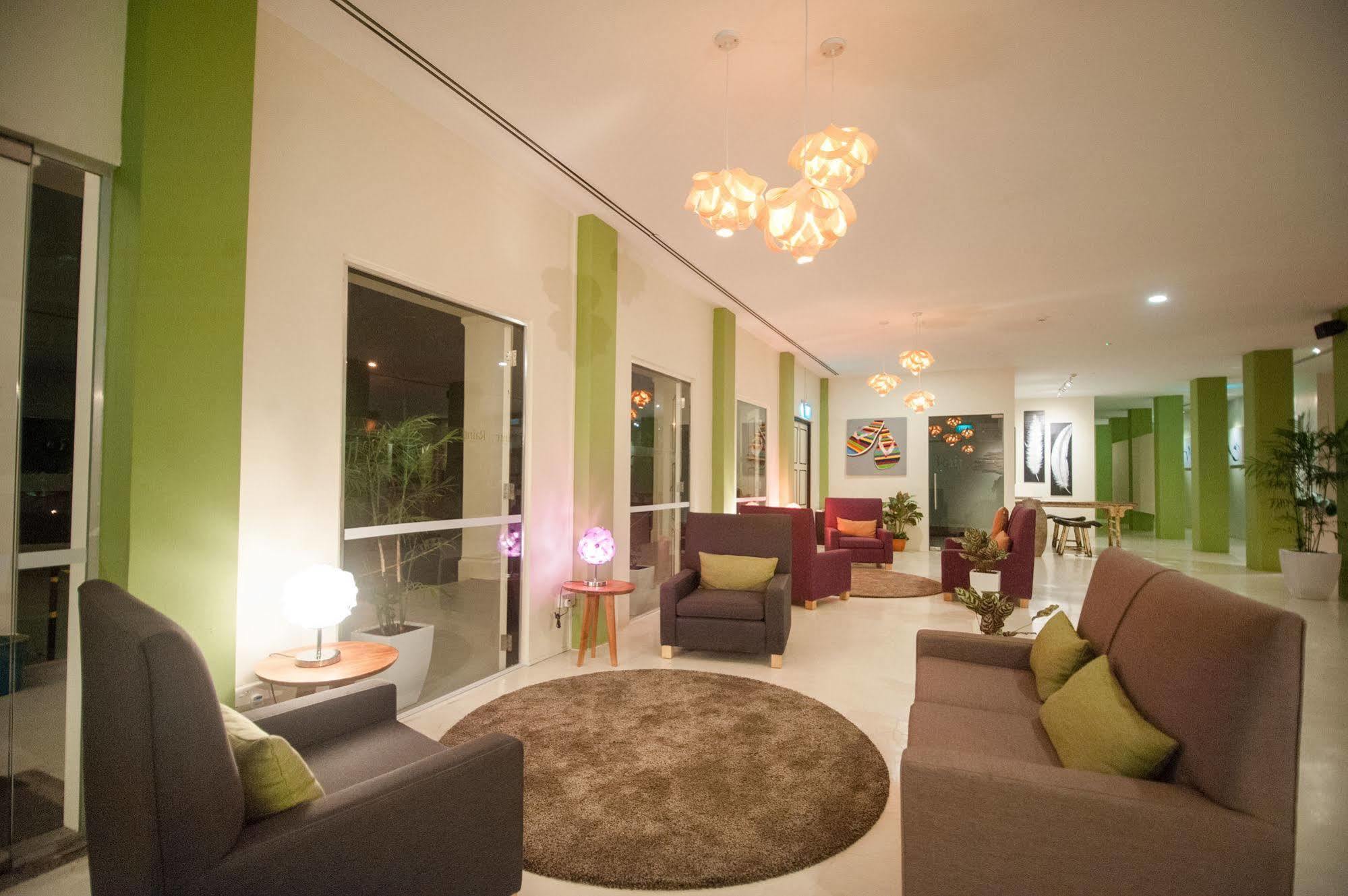 Raintr33 Hotel Singapore Exteriör bild